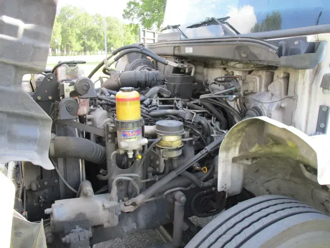 2020 Hino 268A