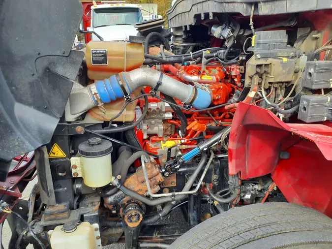 2021 NAVISTAR INTERNATIONAL MV607 (4X2)