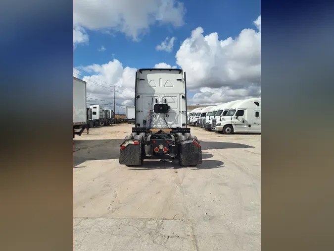 2019 FREIGHTLINER/MERCEDES CASCADIA 125