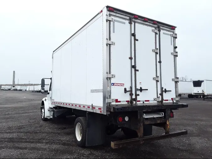 2018 FREIGHTLINER/MERCEDES M2 106