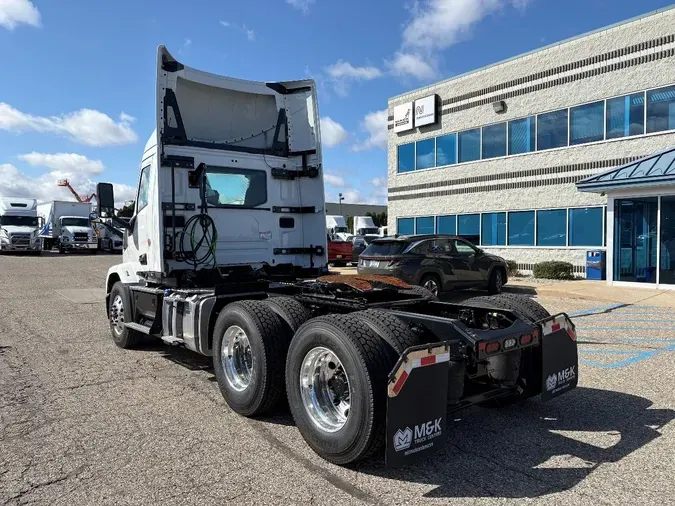 2027 MACK Anthem Day Cab