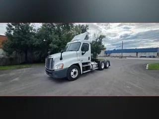 2019 FREIGHTLINER/MERCEDES CASCADIA 125