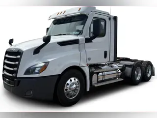 2022 Freightliner Cascadia