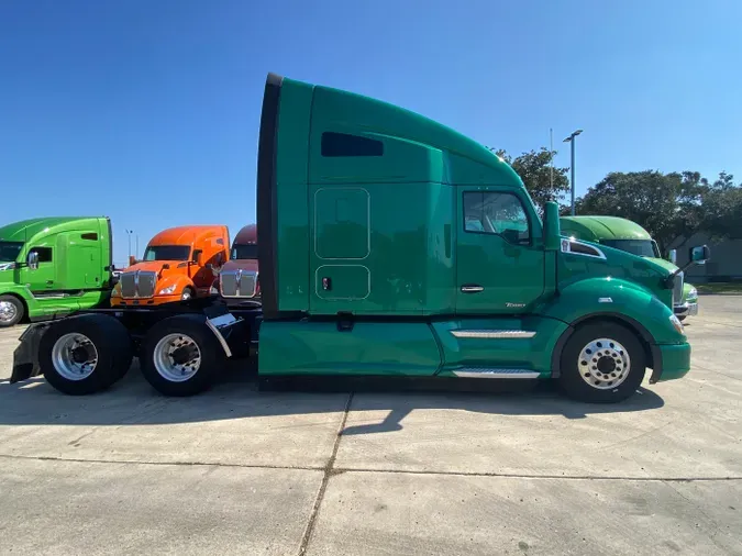 2020 Kenworth T680