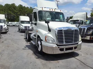 2016 FREIGHTLINER/MERCEDES CASCADIA 125