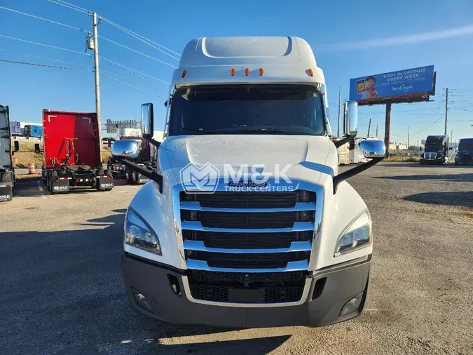 2023 FREIGHTLINER Cascadia 126