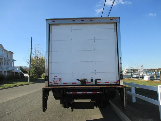 2020 FREIGHTLINER M2