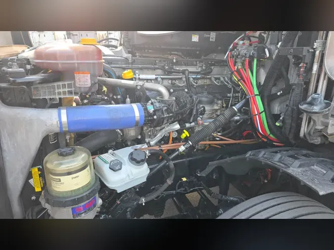 2024 Freightliner Cascadia 126