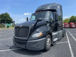 2021 INTERNATIONAL LT625