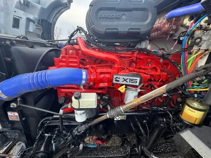 2023 Kenworth T6800b52c094a15a4fcbe3ee582711839504