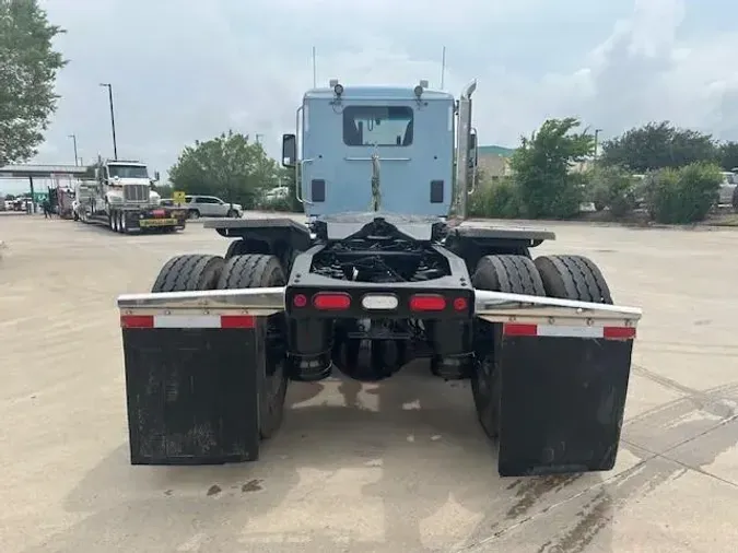 2022 Peterbilt 567