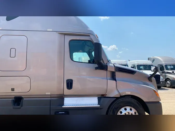 2024 Freightliner Cascadia 1260b552b8654cf58b8fa41e3ca8ce8b486