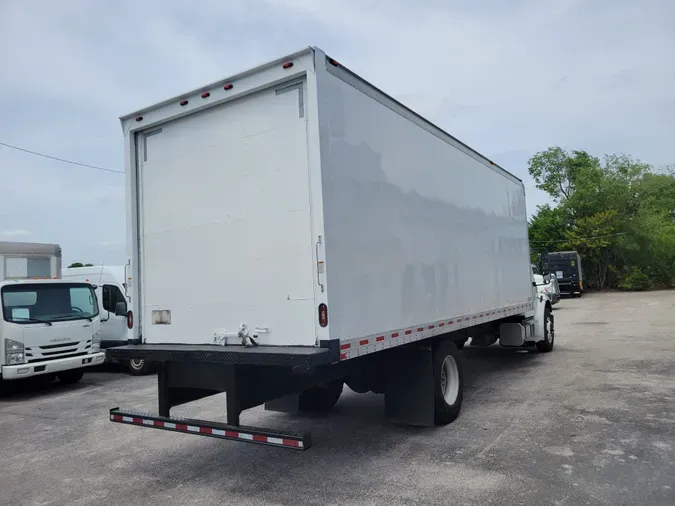 2019 FREIGHTLINER/MERCEDES M2 106