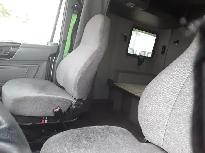 2021 NAVISTAR INTERNATIONAL LT625 SLPR CAB