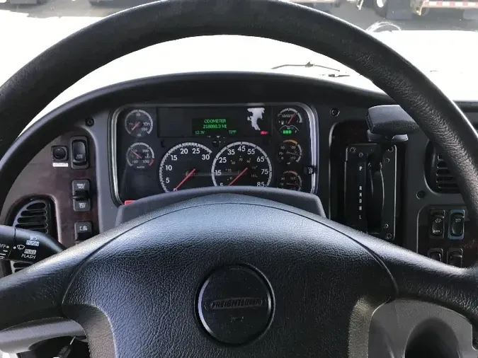 2018 Freightliner M2