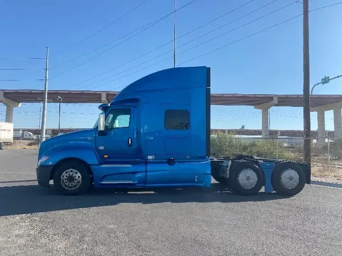 2019 International LT625