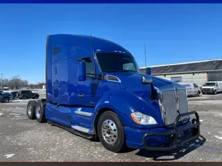 2021 KENWORTH T680