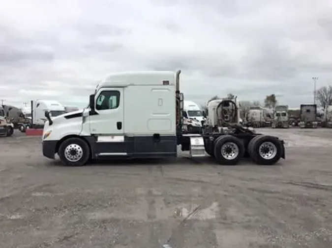 2020 Freightliner Cascadia