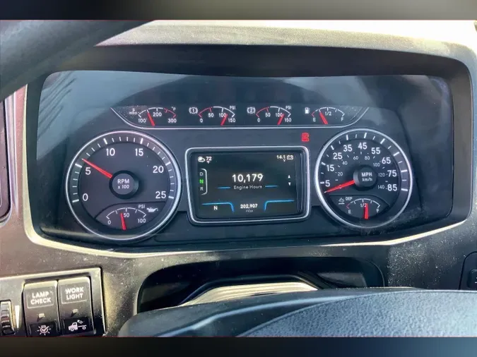 2020 INT LT625 6x4
