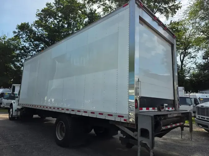 2019 FREIGHTLINER M2 106