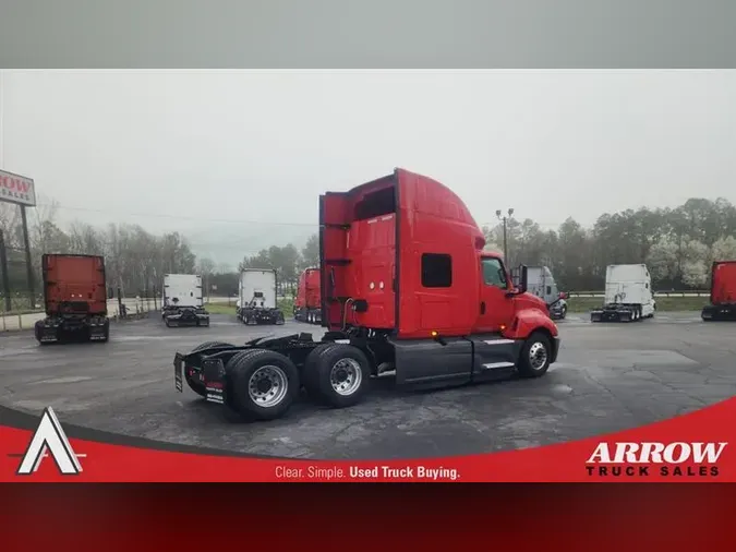 2020 INTERNATIONAL LT