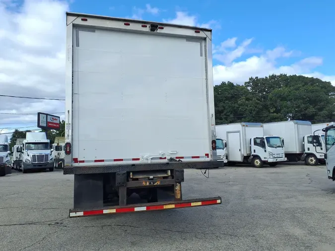 2018 FREIGHTLINER M2 106