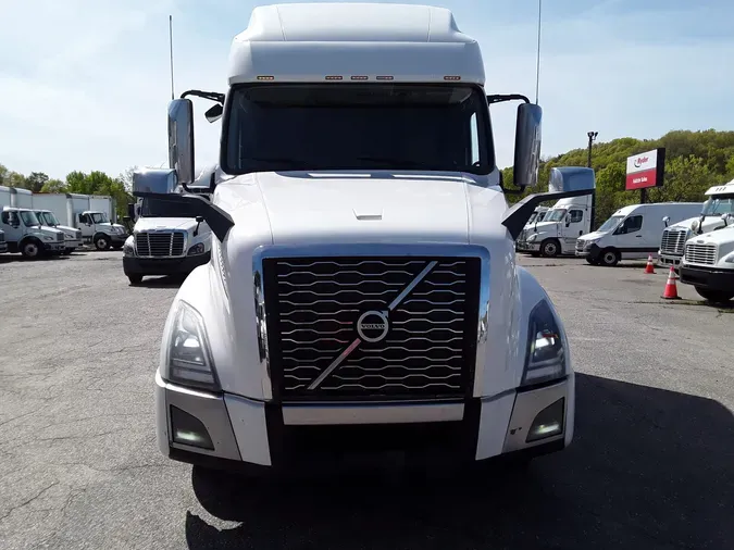 2019 VOLVO VNL64T-760