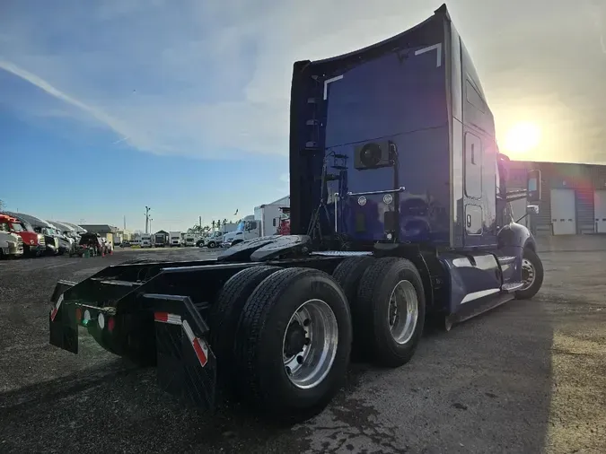 2021 KENWORTH T680