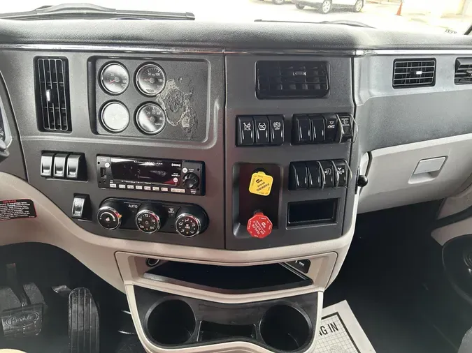 2022 Peterbilt 579