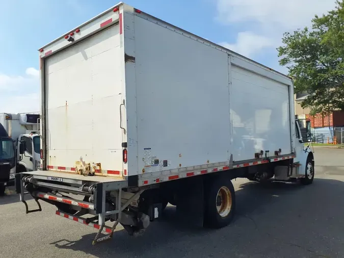 2019 FREIGHTLINER M2 106