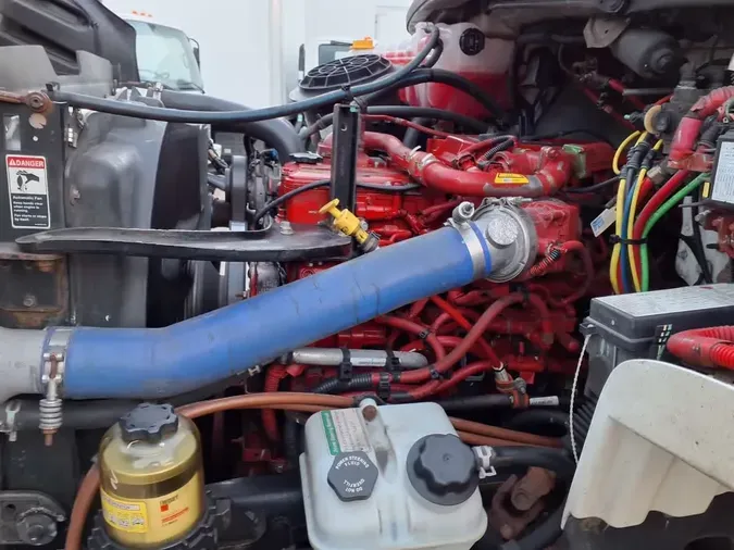 2020 FREIGHTLINER/MERCEDES M2 106