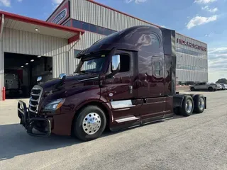 2024 Freightliner CASCADIA 126
