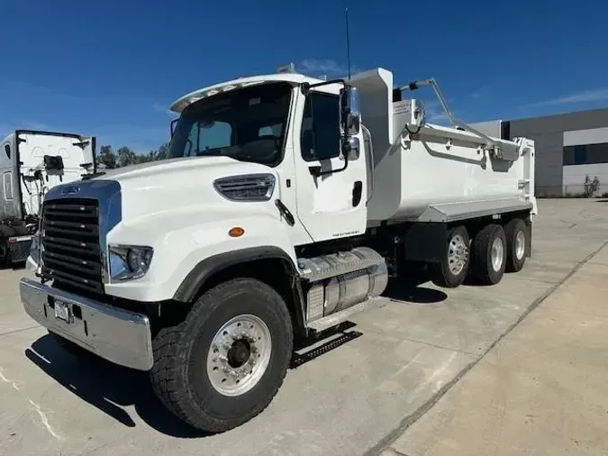 2025 Freightliner FL114SD0b7a6a3c1d504bb3a992f1ebd8f11aac