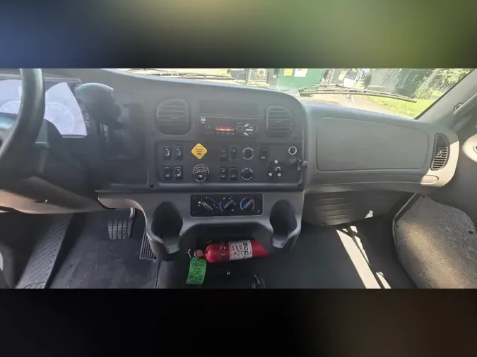 2020 FREIGHTLINER/MERCEDES M2 1060b7a6f0d471ebc1809a422995cc177c8