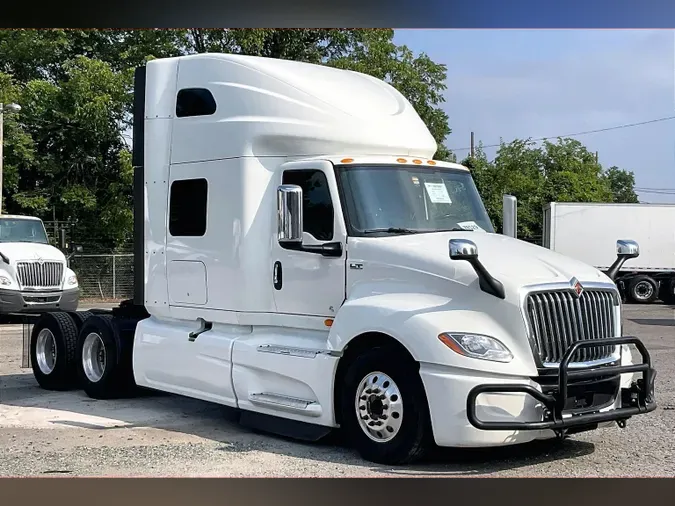 2022 INT LT625 6x40b7c17fc4e5d00181258e9b4d802290b