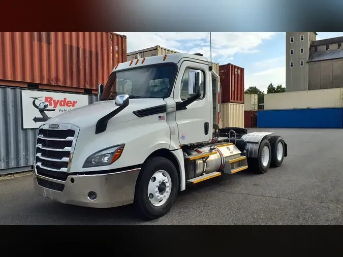 2020 FREIGHTLINER/MERCEDES NEW CASCADIA PX126640b7cf00334ec8be44806f9d4586dbfb4