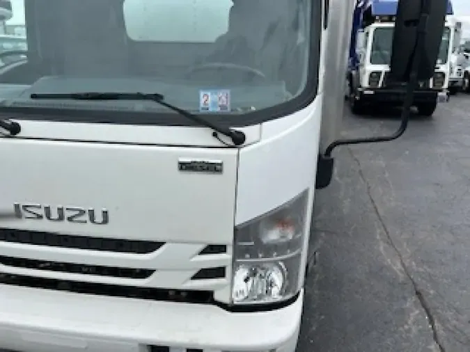 2022 ISUZU NPR HD