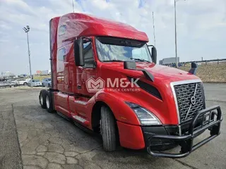 2022 VOLVO VNL64T760