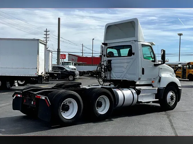 2019 INT LT625 6x40b85492e5b9e03f20f4beed04bca3ec9