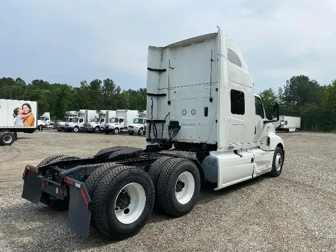 2018 International LT625