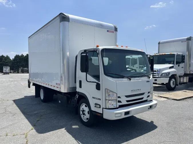 2022 Isuzu NPR-XD