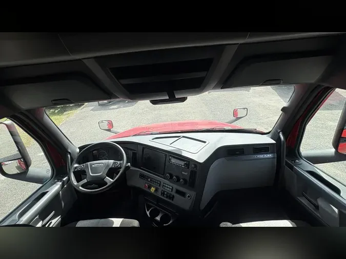 2022 Freightliner Cascadia