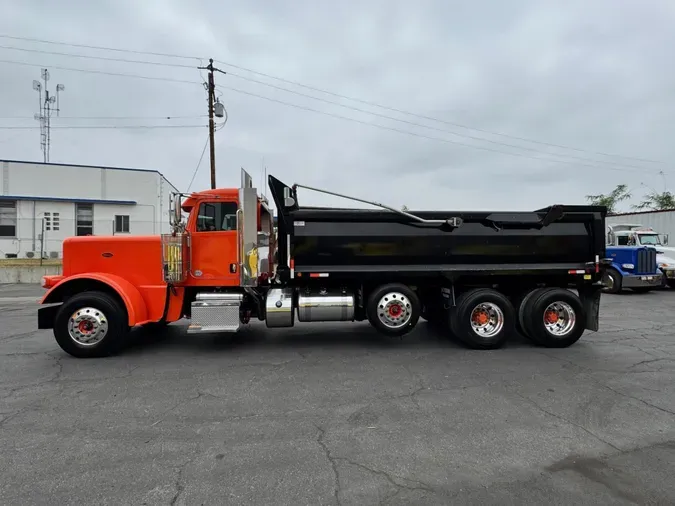2017 Peterbilt 389