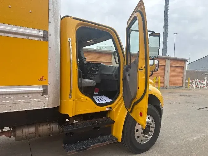 2019 Freightliner M2