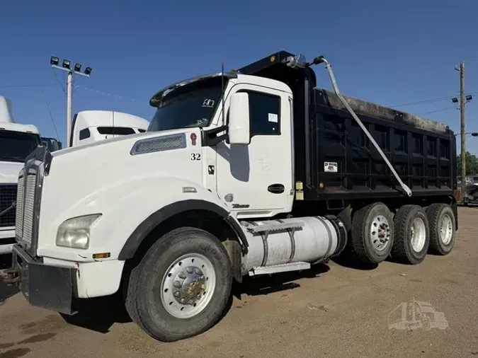 2016 KENWORTH T8800b972d8bb680e9873a521963947d15c5