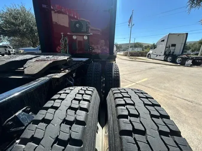 2022 Kenworth T680