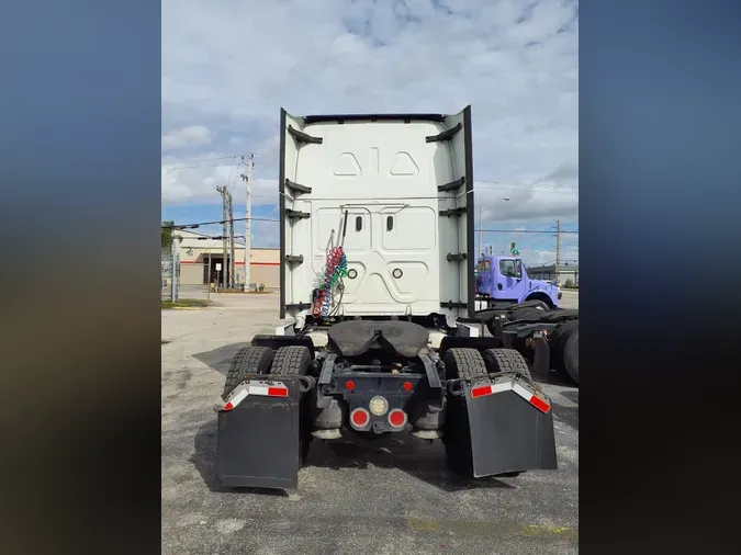 2020 FREIGHTLINER/MERCEDES CASCADIA 1250b99898c2622d622db8edb80a0f8458e