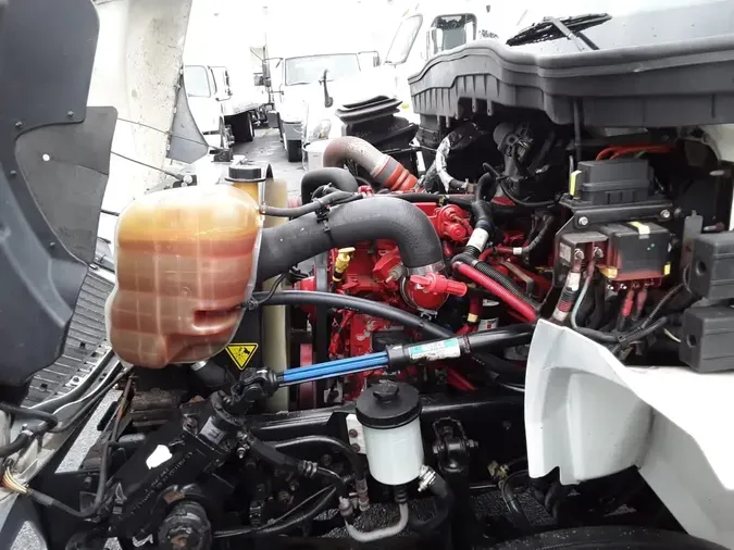 2018 NAVISTAR INTERNATIONAL 4300