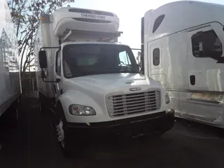 2016 FREIGHTLINER/MERCEDES M2 106