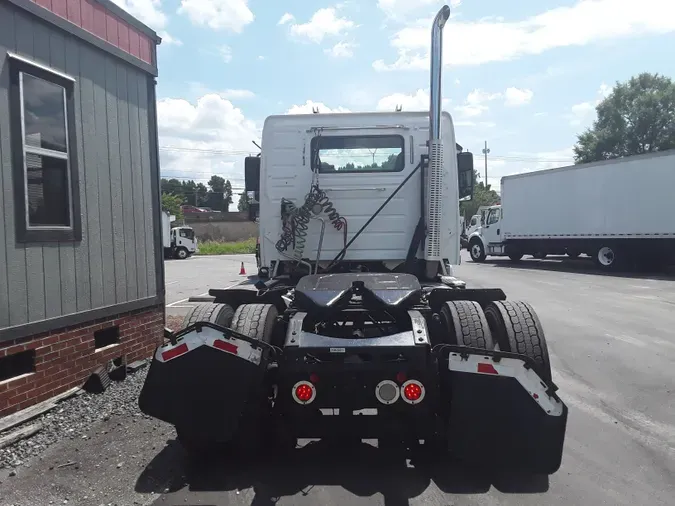 2016 VOLVO VNL42TRACTOR